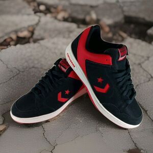 Converse Weapon Suede Leather Upper A10601C Men’s 11 Black Red Vintage White